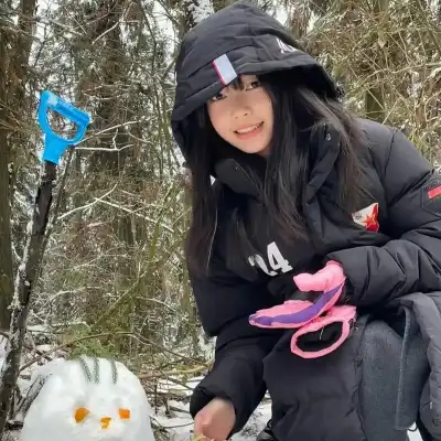 于希月
